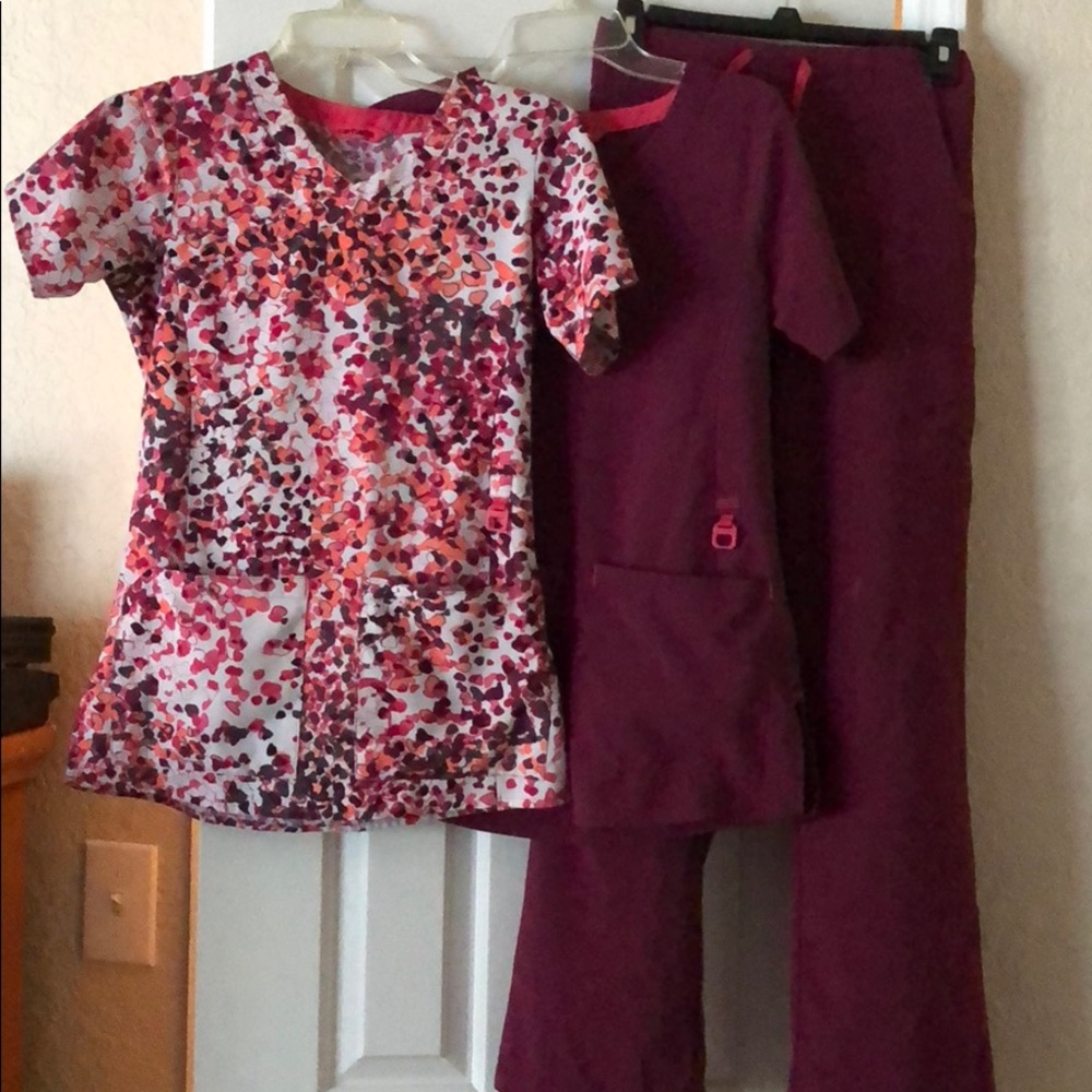 Womens scrub set